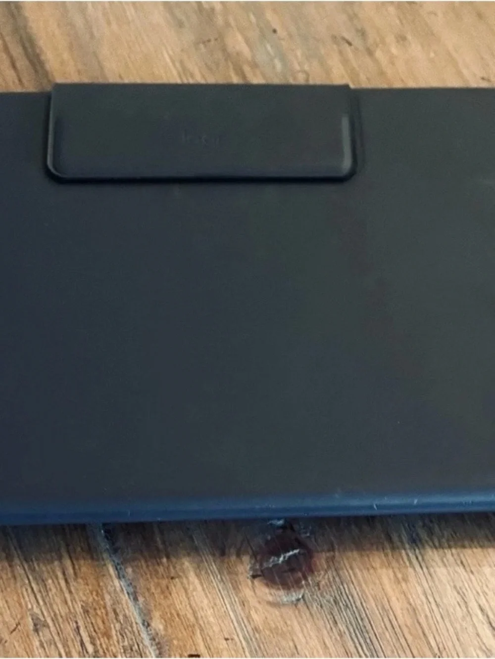 Logitech Bluetooth Keyboard Case for 11